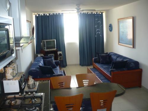 Venta de Apartamento. Sector La Costanera, Higuerote 