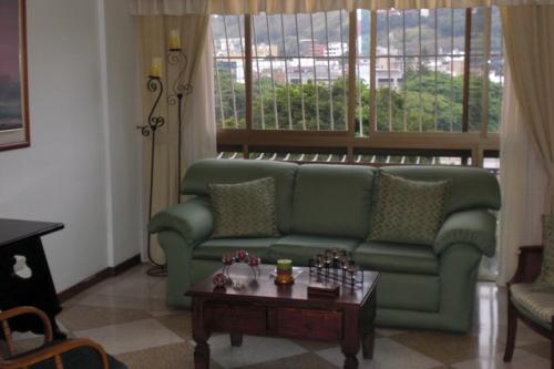 Venta Apartamento. LA TRINIDAD
