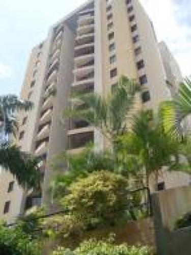 Apartamento  en Venta, El Bosque  Edo Carabobo cód. 11-5852