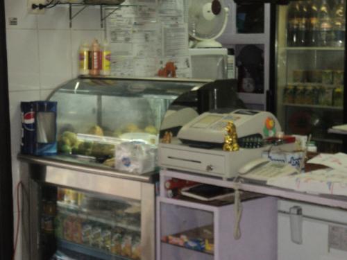 vendo restaurant pequeño tipo luncheria en el centro comercial propatria