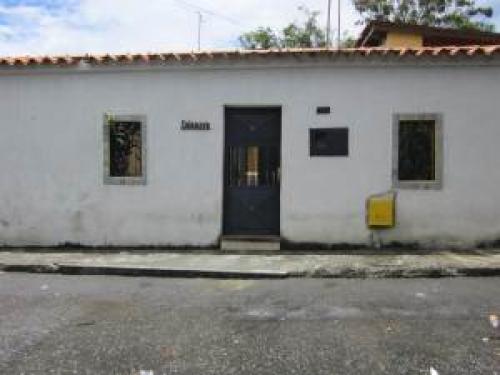 VENTA de CASA en CABUDARE-LOS RASTROJOS