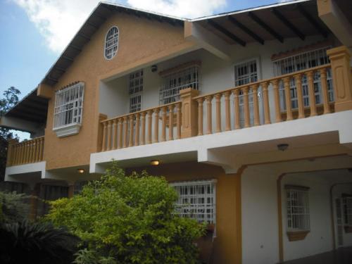 Rent a House D.C. Vende espectacular casa en San Diego MLS #11-6393 