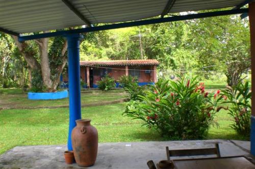 VENTA DE CASA EN RIO CHICO  11-6380