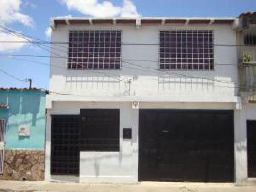 VENTA de CASA en BARQUISIMETO, Zona Oeste 11-6643