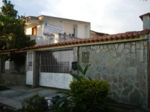 Casa  en Venta Trigal Norte Edo Carabobo cód. 11-6564	