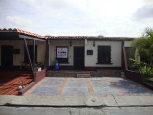 VENTA de excelente CASA en CABUDARE 11-5662