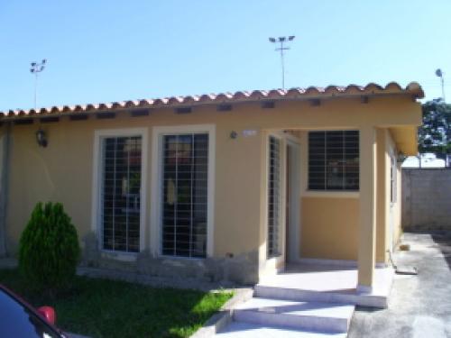 VENTA de CASA en CABUDARE-EL PLACER