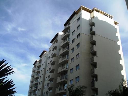 VENTA de bello APARTAMENTO BARQUISIMETO Zona Oeste 11-6935