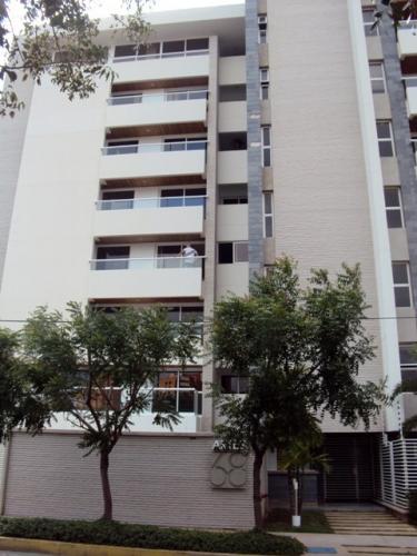 APARTAMENTO EN VENTA MARACAIBO SECTOR BELLAS ARTES OSCAR ROMERO