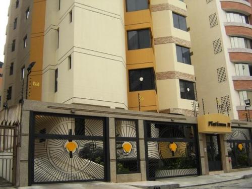 Vendo bello apartamento San Isidro Maracay.Código 11-5831
