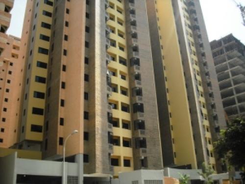 Apartamento en Venta  La Trigaleña Edo Carabobo cód. 11-7031