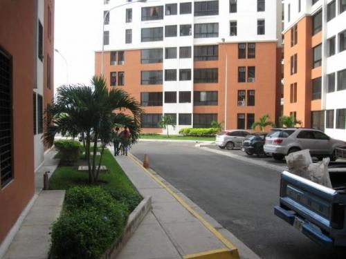 Vendo apartamento Nuevo Bosque Alto.Maracay cod flex 11-5620