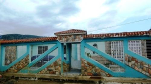 Casa en Venta La Campiña Edo Carabobo cód. 11-7111