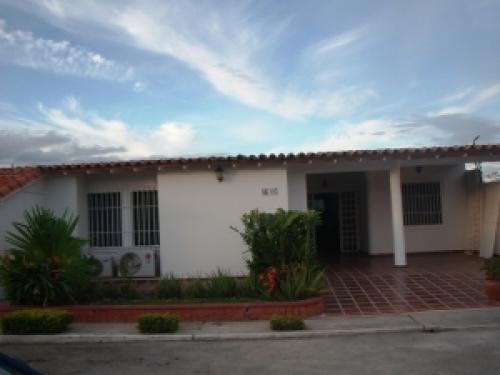 VENTA de CASA en CABUDARE-LA CAMPIÑA