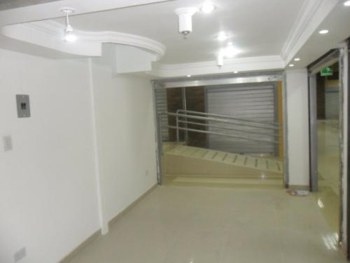 VENTA DE LOCAL COMERCIAL MARACAIBO AV DELICIAS OSCAR ROMERO