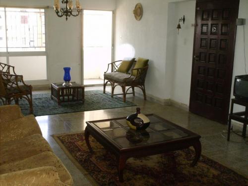 Confortable y Amplio Apartamento en Indio Mara.Lglynch