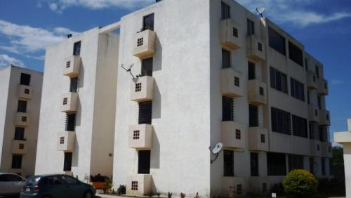 Apartamento en venta en ciudad alianza caraboboinmuebles MLS #11-6379