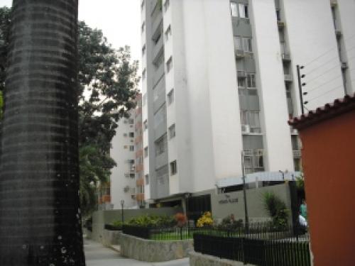 Apartamento en Venta Valles de Camoruco Edo Carabobo cód. 11-7476