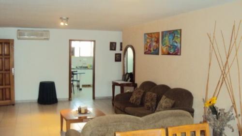 APARTAMENTO EN VENTA MARACAIBO SECTOR BELLA VISTA  OSCAR ROMERO