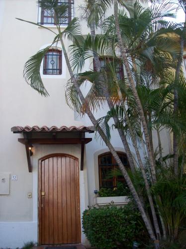 VENDO BELLA VILLA AMOBLADA CON MUELLE EN PUEBLO VIEJO COMPLEJO TURISTICO EL MORRO