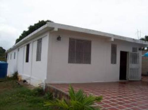 VENTA de CASA en BARQUISIMETO- VIA EL MANZANO. 