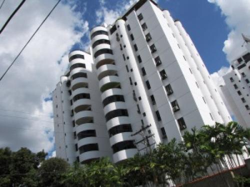 Apartamento  en Venta Agua Blanca Edo Carabobo cód. 11-7654