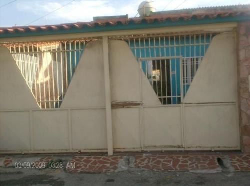 VENTA de cómoda casa en CABUDARE 11 4175