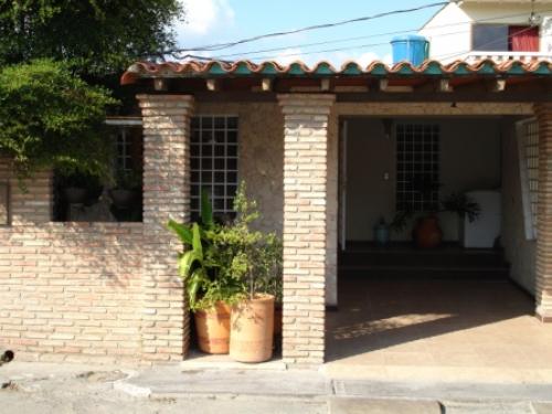 VENDO BELLA CASA EN CABUDARE URB COPACOA