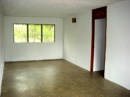 Compra ya tu Apartamento a Crédito, Excelente Opción en Cagua, 350000 BsF, vendoyalquilotuinmueble