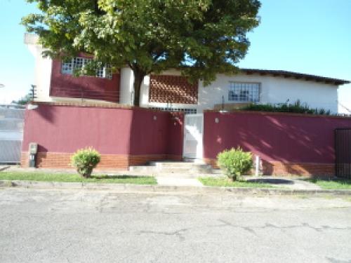 Casa en Venta Trigal Norte Edo Carabobo cód. 11-8366