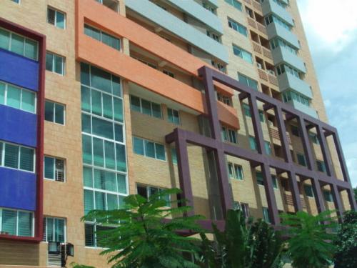Apartamento en venta en Valencia La Trigaleña 10-5733