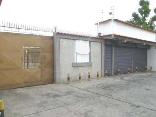 Casa Comercial