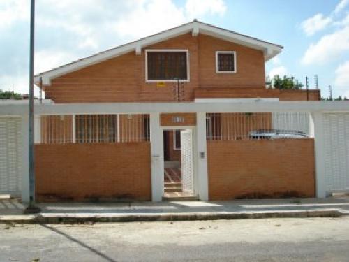 Casa en Venta Trigal Centro Edo Carabobo cód. 11-8835