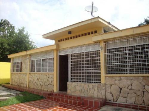 VENTA de CASA en BARQUISIMETO, Este 11-9128