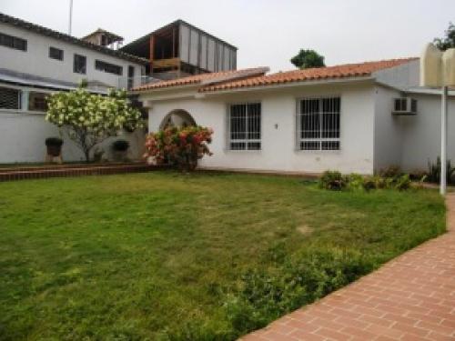 VENTA de TERRENO en BARQUIISMETO, ZONA ESTE