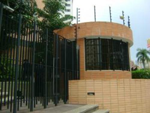  Apartamento en Venta Los Mangos Carabobo cód. 12-258 
