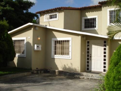 VENTA CASA URB CAMINO LA MENDERA CABUDARE