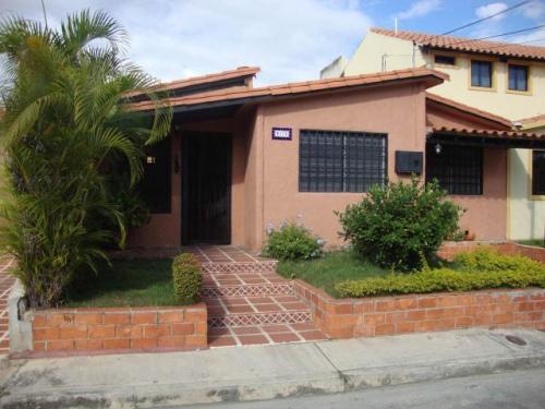 VENTA de bella CASA en CABUDARE 12-573