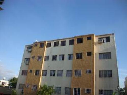  VENTA de APARTAMENTO en BARQUISIMETO, Zona OESTE