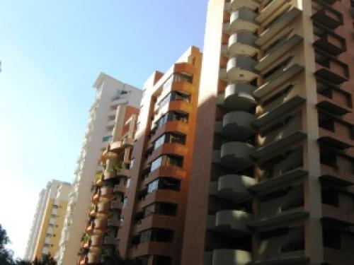 Apartamento en Venta La Trigaleña Edo Carabobo cód. 12-505