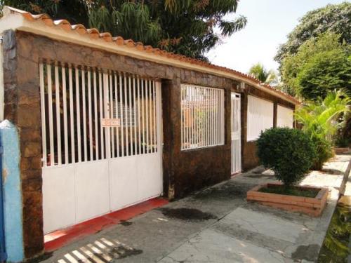 Casa en Venta. Ciudad Alianza, Guacara.