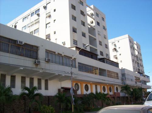 VENDO APARTAMENTO SEMI-AMOBLADO RES. LOS SANTOS COLINAS DEL NEVERÍ BARCELONA