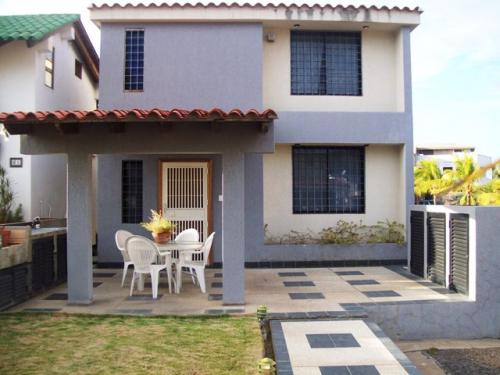 Casa en Venta en Complejo Turistico El Morro 12-707