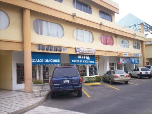 Local en Alquiler en Lecheria 11-3174