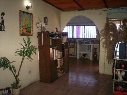 Casa en Venta en Barcelona 10-1436