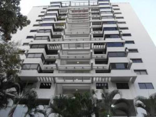 Apartamento  en Venta El Parral Edo Carabobo cód. 12-1442