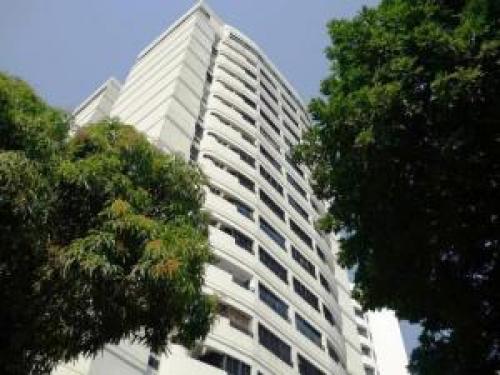 Apartamento  en  Venta Las Chimeneas  Edo Carabobo cód. 12-1408
