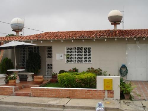 VENDO CASA EN CABUDARE 