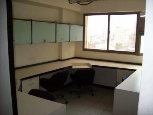 VENDO APARTAMENTO-OFICINA TORRE PELICANO PUERTO LA CRUZ
