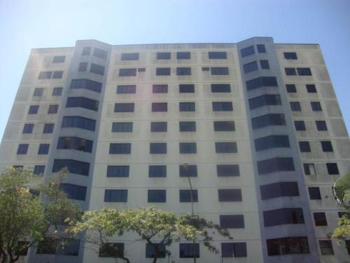 VENTA de bello APARTAMENTO en BARQUISIMETO, Este 12-1247